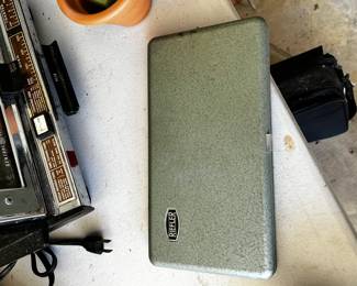 #87	Riefiler drafting set	 $35.00 			