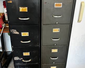 #104	4 Drawer standard metal filing cabinet 15x29x52 - Black	 $35.00 			 #105	4 Drawer standard metal filing cabinet 15x29x52 - Gray	 $35.00 			