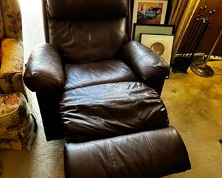 #48	Brown Pleather Continuous Seat Recliner	 $175.00 			
