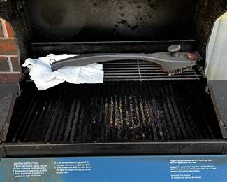 #116	Kenmore 3 Burner Propane Grill w cover	 $120.00 			