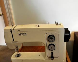 #33	Bernina Matic Electronic 801 Machine w/Case, Manual, Foot pedal and Accessory Case w/lots of Feet and extension table - Runs Great w/extension table	 $275.00 			