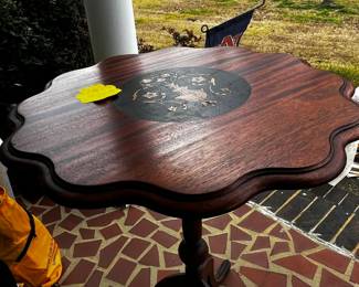 #16	round drop now pedistal table with inlay top 	 $150.00 	   		