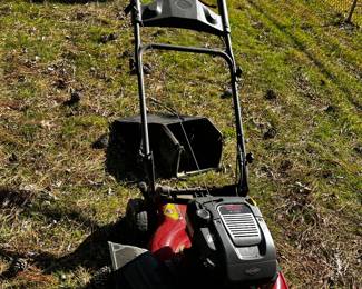 #107	Snapper React 700	 $175.00 			