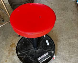 #83	Red rolling Pittsburgh adjustable shop stool	 $24.00 			