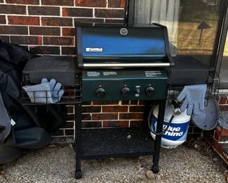 #116	Kenmore 3 Burner Propane Grill w cover	 $120.00 			