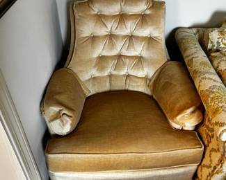 #5	Yellow button back and arm chair Lancaster House brand	 $45.00 			 #6	Yellow button back and arm chair Lancaster House brand	 $45.00 	   	  	 