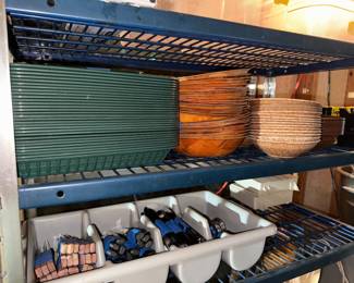 baskets, chip/bread bowls