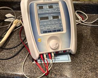 Ultrasound/IFC combo unit