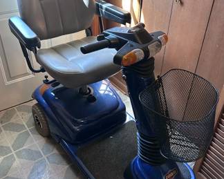 Celebrity compact mobility scooter