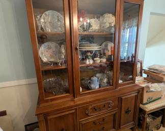 China cabinet hutch 