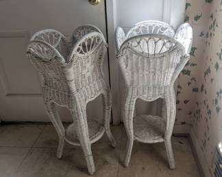 Wicker planters 