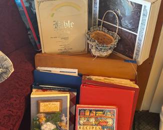 Family Bible, Cookbooks & Recipes