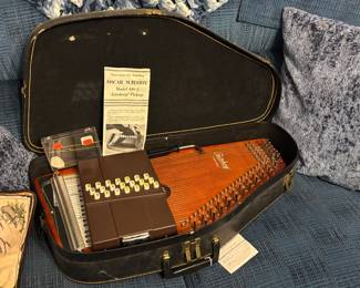 Oscar Schmidt 36 String Autoharp