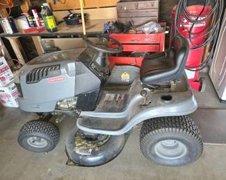 Craftsman riding lawnmower