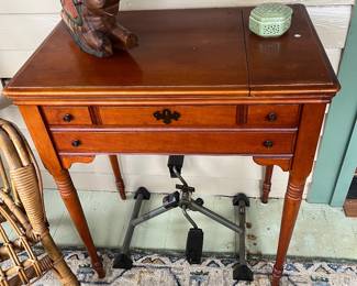 Singer Sewing Machine