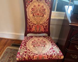 Queen Anne Style Parlor Chair