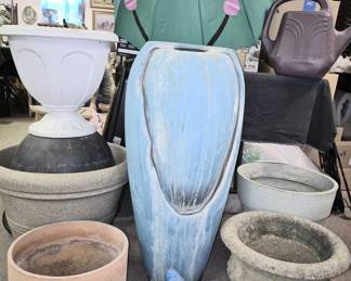 Planters, pots and yard art