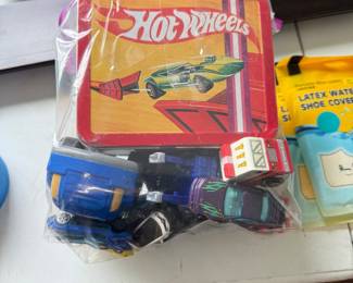 Hot wheels and mics toy cars