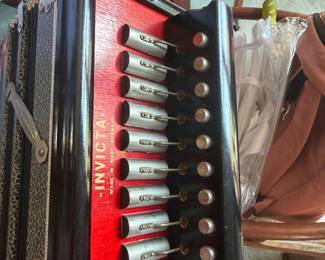 #96 - $98 - Vintage Invicta button box accordion made in Germany