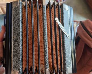 #96 - $98 - Vintage Invicta button box accordion made in Germany
