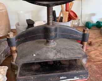 #124 - $140 - Antique book press