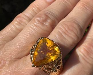 #130 - $1250 - 18kt gold tested Brutalist custom designed ring Sz 10 with triangle citrine 15.34 gr. 