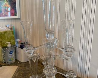 #101 - $60 - Glass flower vase epergne with 6 vases + 1 master 