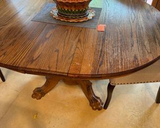 #45 - $240 - Oak pedestal table 58x38x30T