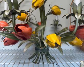 #91 - $100 - metal colored tulip chandelier 22Dx19T