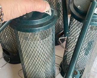 BOUGIE BIRD FEEDERS