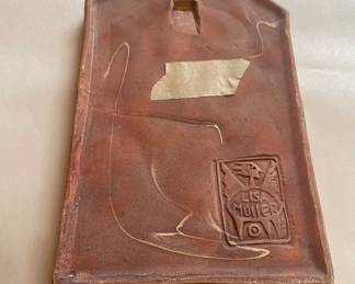 BACK SIDE AND MAKERS MARK OF POTTERY HAND  PREVIOUS PIC 