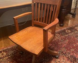 SOLID WOOD  OFFICE CHAIR   JUST QUALITY ALL OVER THIS SALE 