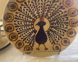 NOT POLISH  !!   BUT  SUPER COLLECTIBLE  AND RARE FIND  GOES GREAT W/ POLISH POTTERY    