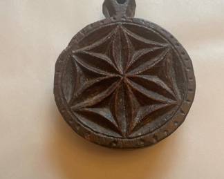ANTIQUE WOOD CARVED BUTTER MOLD    SUPER OLD !!