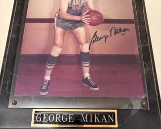 Lakers George Mikan - Autographed