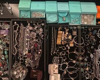 Selling Gold and Silver Jewelry as a LOT: Designer Jewelry, Navajo, .925, Sterling, 10K, 14K, 18K, Diamonds, Turquoise, Pearls
