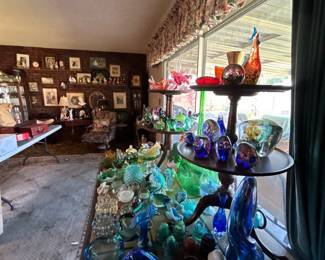 Table Full of Vintage Glassware: Fenton, Murano, Hobnail, Uranium,
