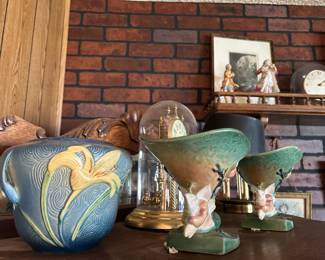 1946 Roseville Pottery (Zephyr Lily) and the collectibles