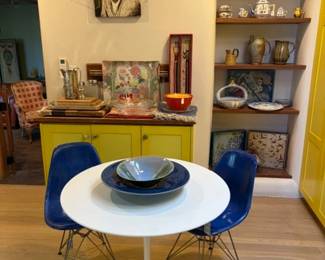 Vintage Saarinen style white Tulip table (no label) and 2 vintage Eames for Herman Miller ultramarine blue fiberglass shell chairs