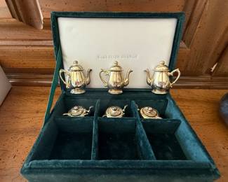 Teapot Place Card Holders