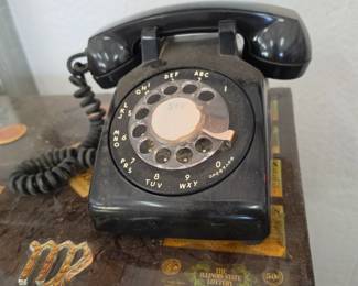 Vintage Western Electric USA G1 Black Rotary Desk Table Telephone Phone