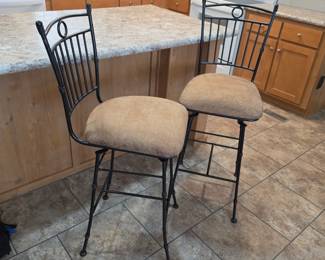 metal swivel bar stools