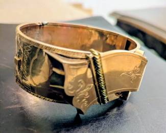 Vintage 14kt Gold Victorian Bangle ( as found)