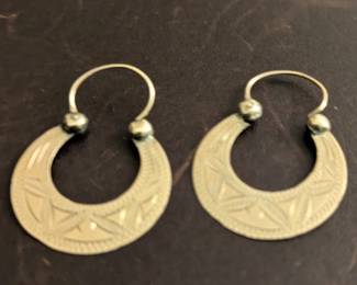 14 kt gold Pierced Earrings
