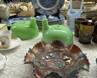 Vtg Pair Jadeite Uranium glass juice Attachments