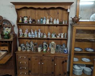 Vintage Country Wooden Hutch