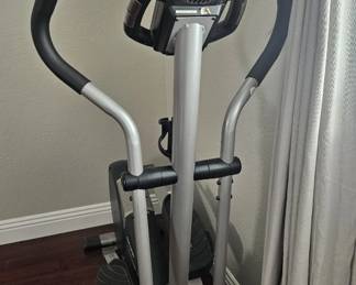 elliptical machine front
