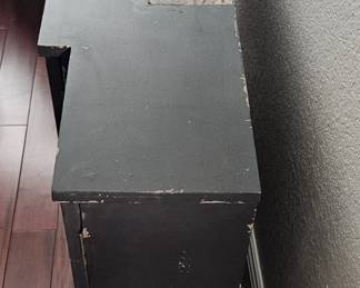 mirror and black storage side view