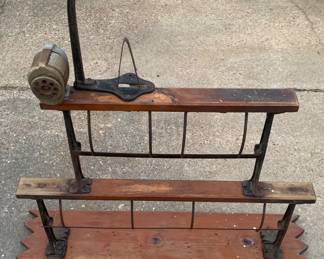 Keen Kutter Dispenser