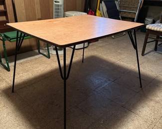 Vintage kitchen table 